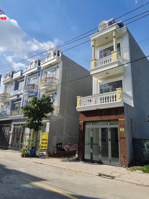 Bán nhà đường ĐT 743B Gần Chợ Dĩ An 1 Kế bên Bệnh Viện Dĩ An