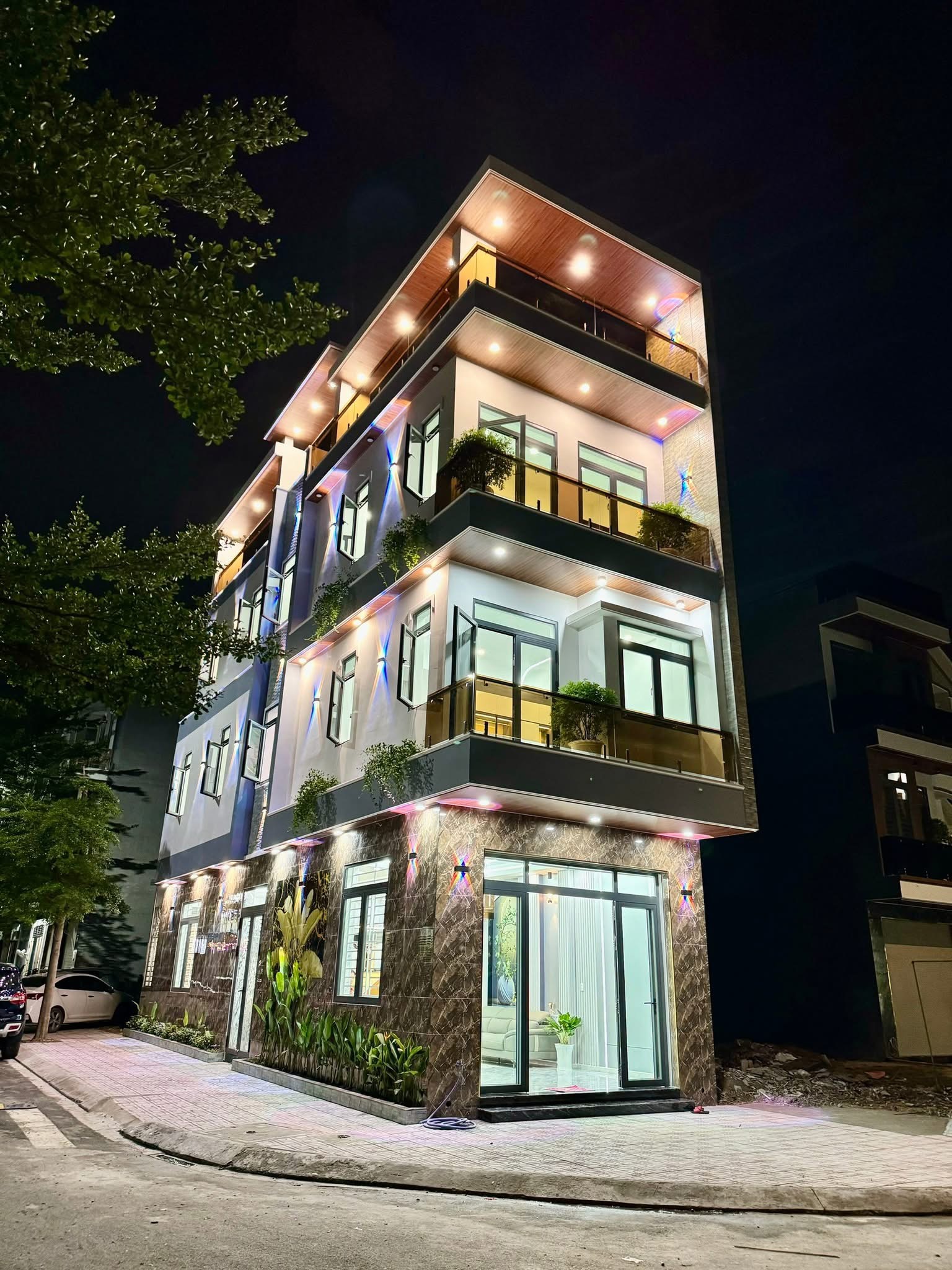 SIÊU PHẨM GÓC 2 MẶT TIỀN – NHÀ PHỐ HIỆN ĐẠI, Vị trí đẹp – Trục chính KDC VIP, P. An Phú, TP.HCM (mới)