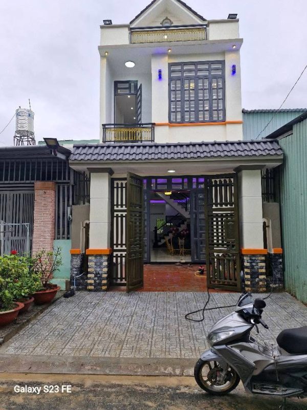 BÁN NHÀ 3 LẦU – HOÀN CÔNG ĐẦY ĐỦ, GẦN CẦU KHÁNH VÂN, TP.HCM