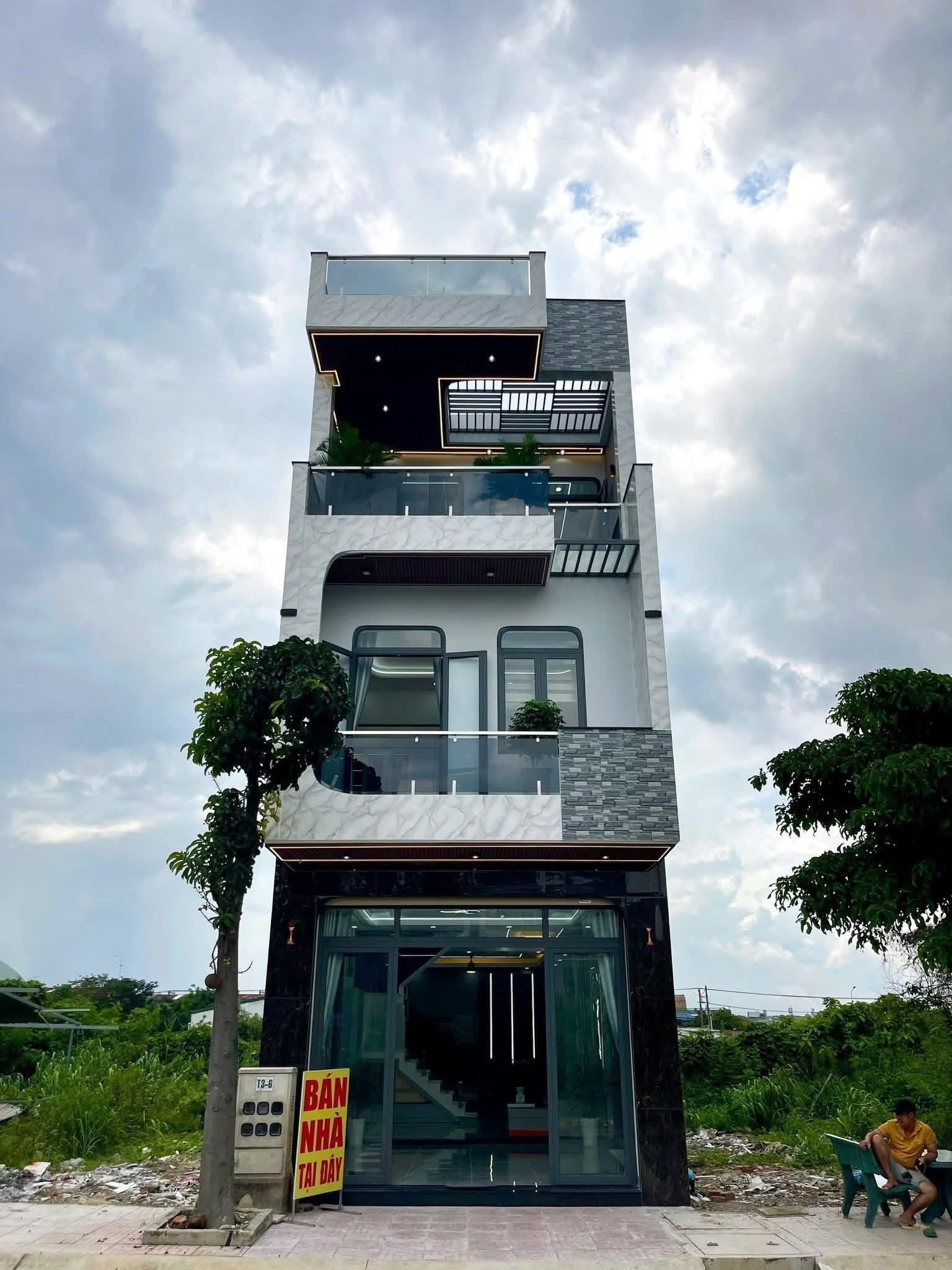 BÁN NHÀ 3 TẦNG NGANG 5M – DĨ AN (TP.HCM MỚI)