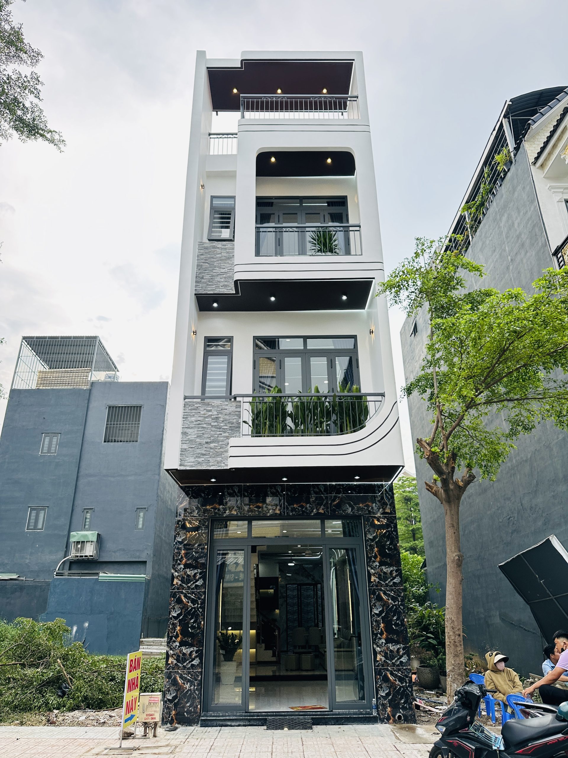 SIÊU PHẨM NHÀ PHỐ D2 – FULL NỘI THẤT CAO CẤP – AN PHÚ, TP.HCM | Nha360