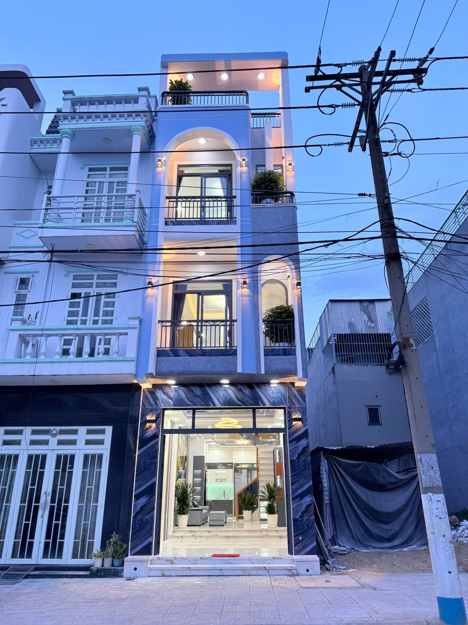 BÁN NHÀ ĐẸP 1 TRỆT 2 LẦU – FULL NỘI THẤT CAO CẤP
