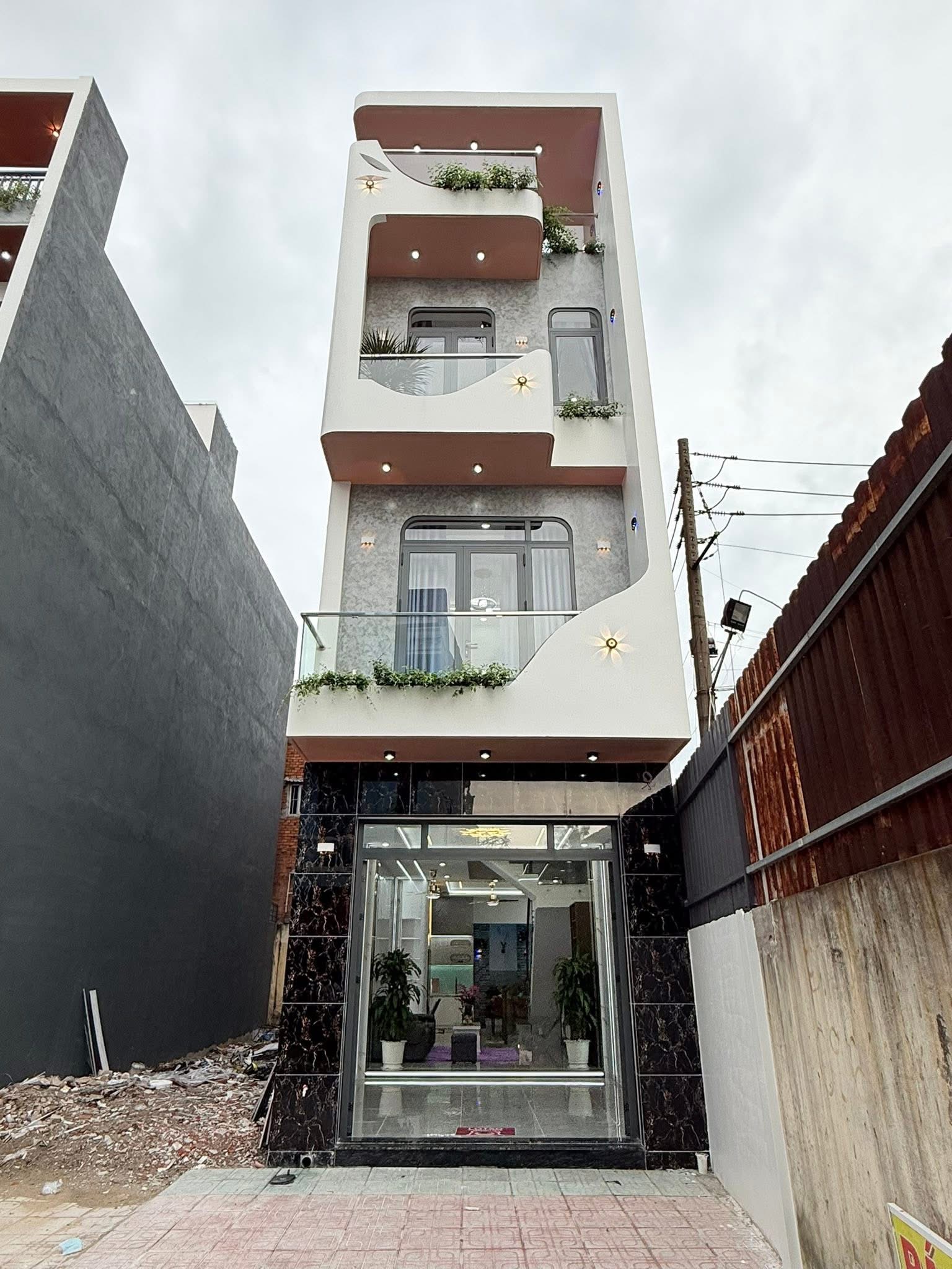 BÁN NHÀ “HOÀN CÔNG – NỞ HẬU” CỰC ĐẸP, Phường An Phú – TP. Hồ Chí Minh (mới)