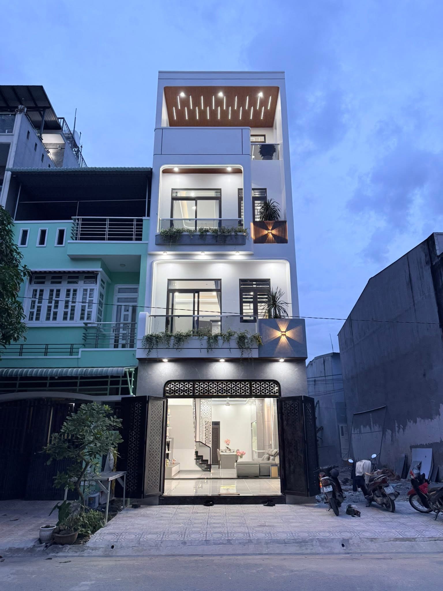 BÁN NHÀ 1 TRỆT 3 LẦU – HOÀN CÔNG – P. THUẬN GIAO, TP. HỒ CHÍ MINH (MỞ RỘNG)