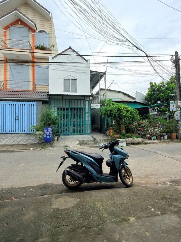 SỔ SẴN – CÔNG CHỨNG NGAY – BÁN ĐẤT TẶNG NHÀ TRỌ 1 TRỆT 1 LẦU (5 PHÒNG)