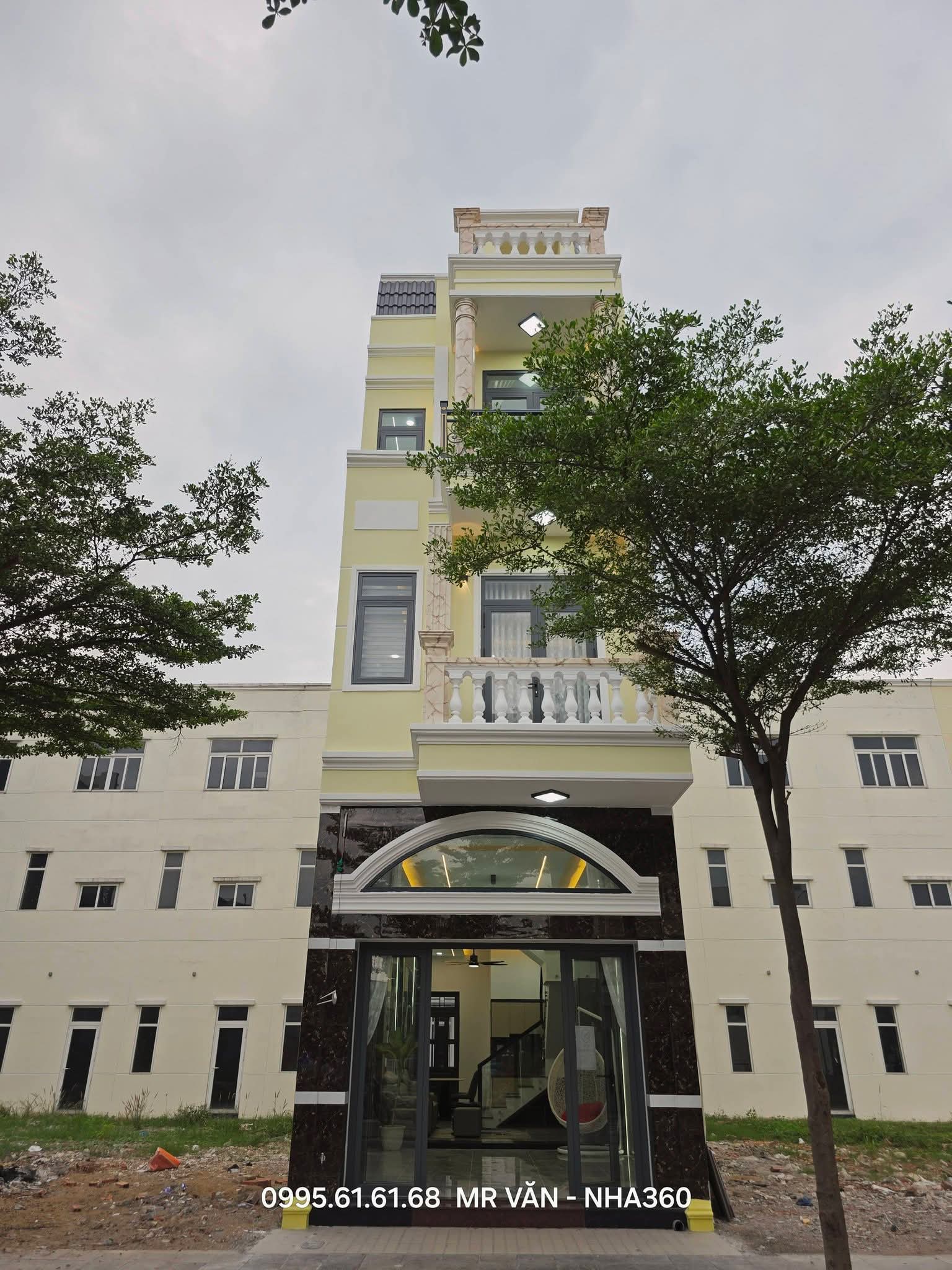 Bán nhà ngã tư Chiêu Liêu Dĩ An Gần chợ Đông Thành