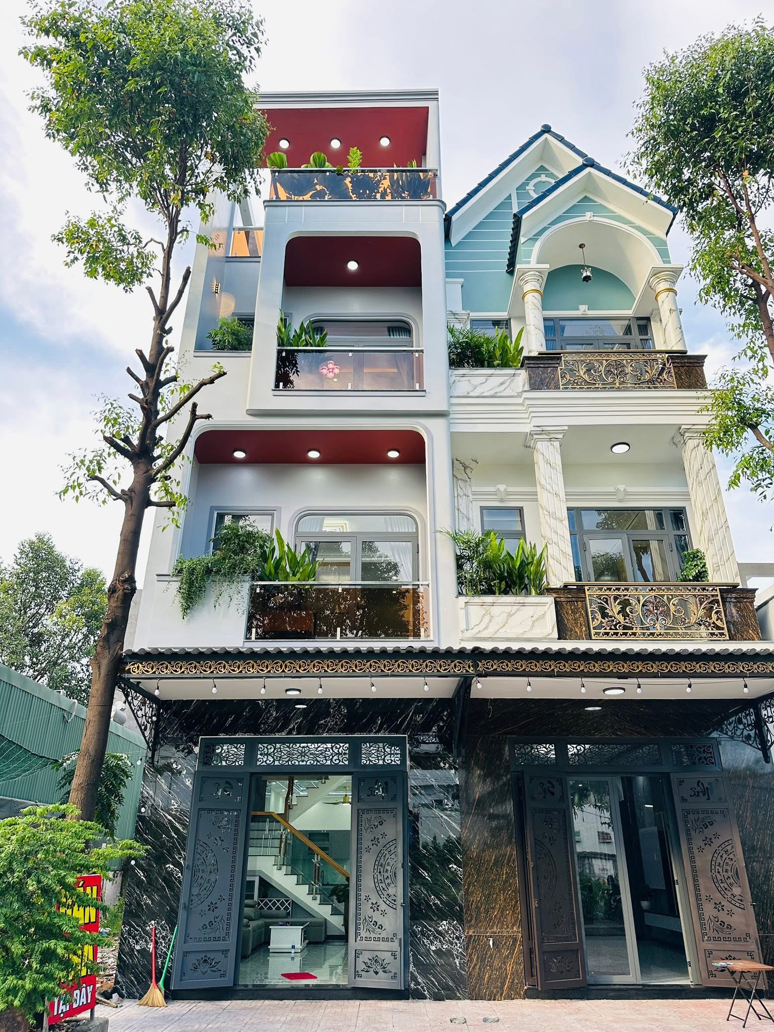 NHÀ ĐẸP 2 LẦU – KINH DOANH TỐT – GẦN THỦ ĐỨC CHỈ 4KM, Phường Bình Hòa, TP Thuận An, Bình Dương