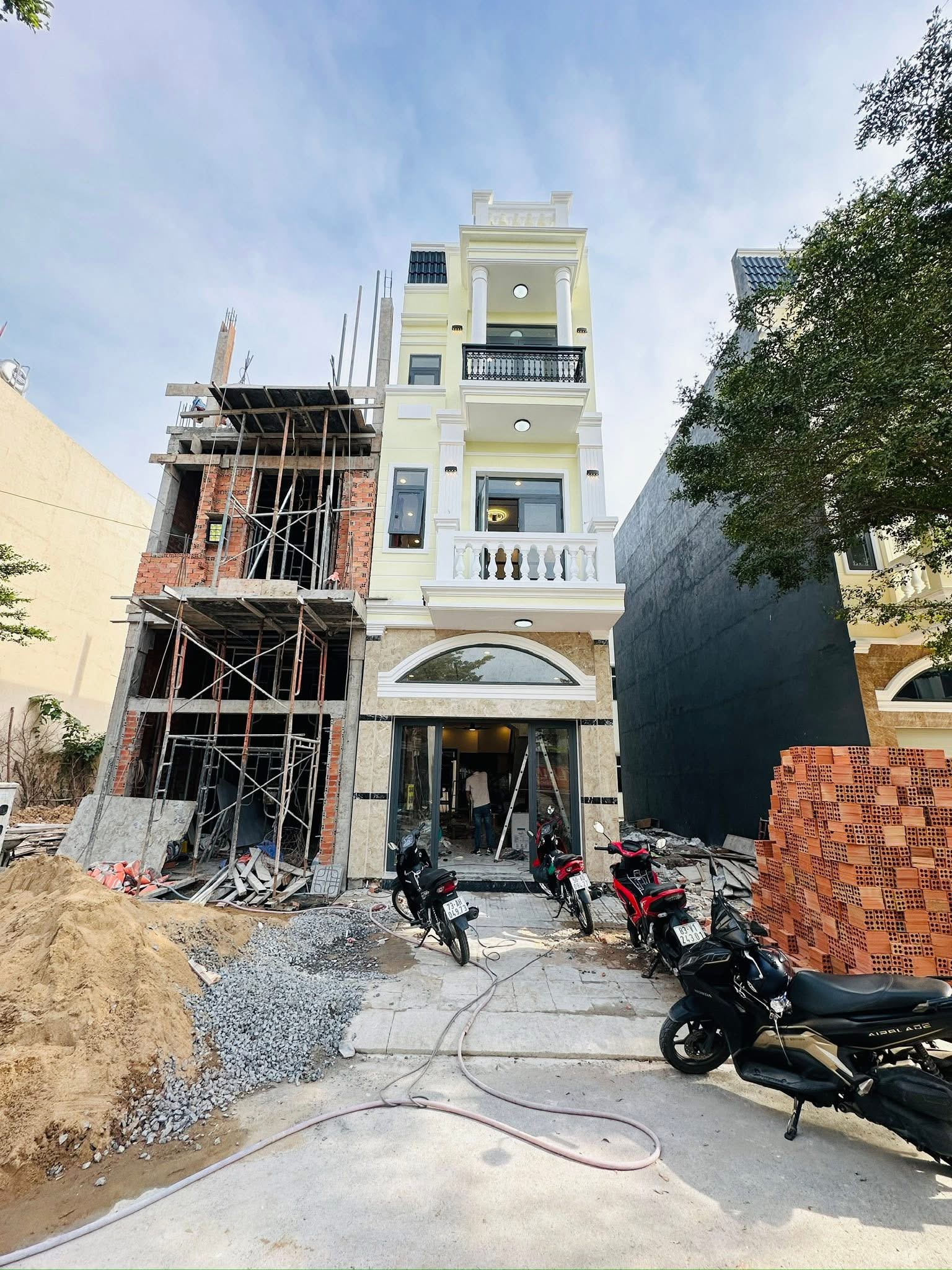 BÁN NHÀ DĨ AN – TP HỒ CHÍ MINH, Gần chợ – gần trường cấp 1-2-3 Tân Đông Hiệp