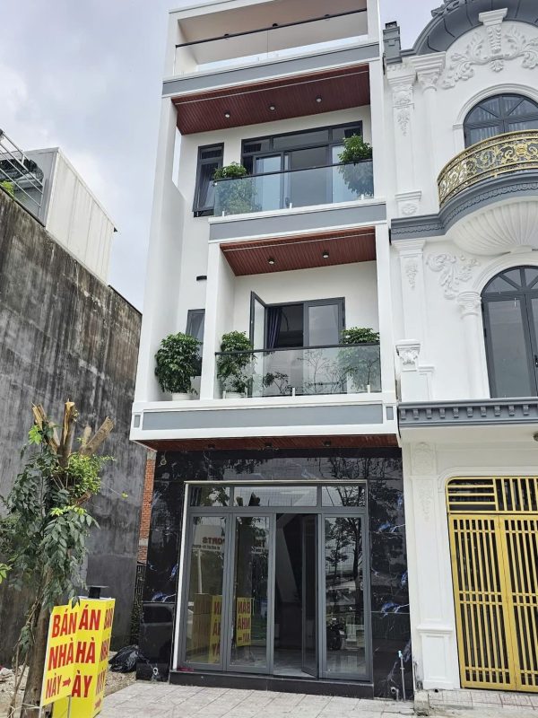 NHÀ TRỤC CHÍNH KINH DOANH PHÚ HỒNG THỊNH BÌNH CHUẨN, Giá: 5 tỷ 200 TL nhẹ