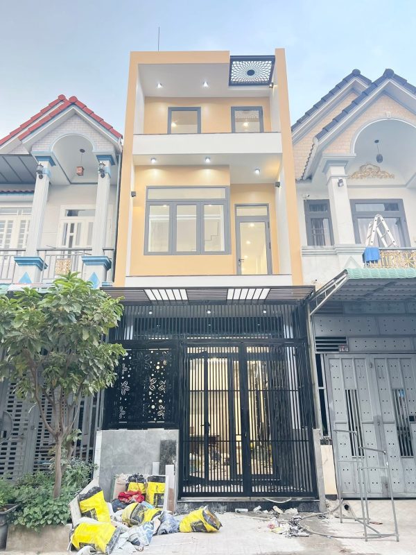 NHÀ PHÚ HỒNG THỊNH – BÌNH CHUẨN – THUẬN AN, Giá: 3 TỶ 950 (còn thương lượng)