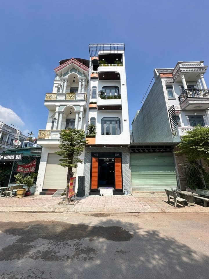 BÁN NHÀ 1 TRỆT 2 LẦU – HOÀN CÔNG – PHÚ HỒNG KHANG Bình Chuẩn – Thuận An – Bình Dương (cũ)