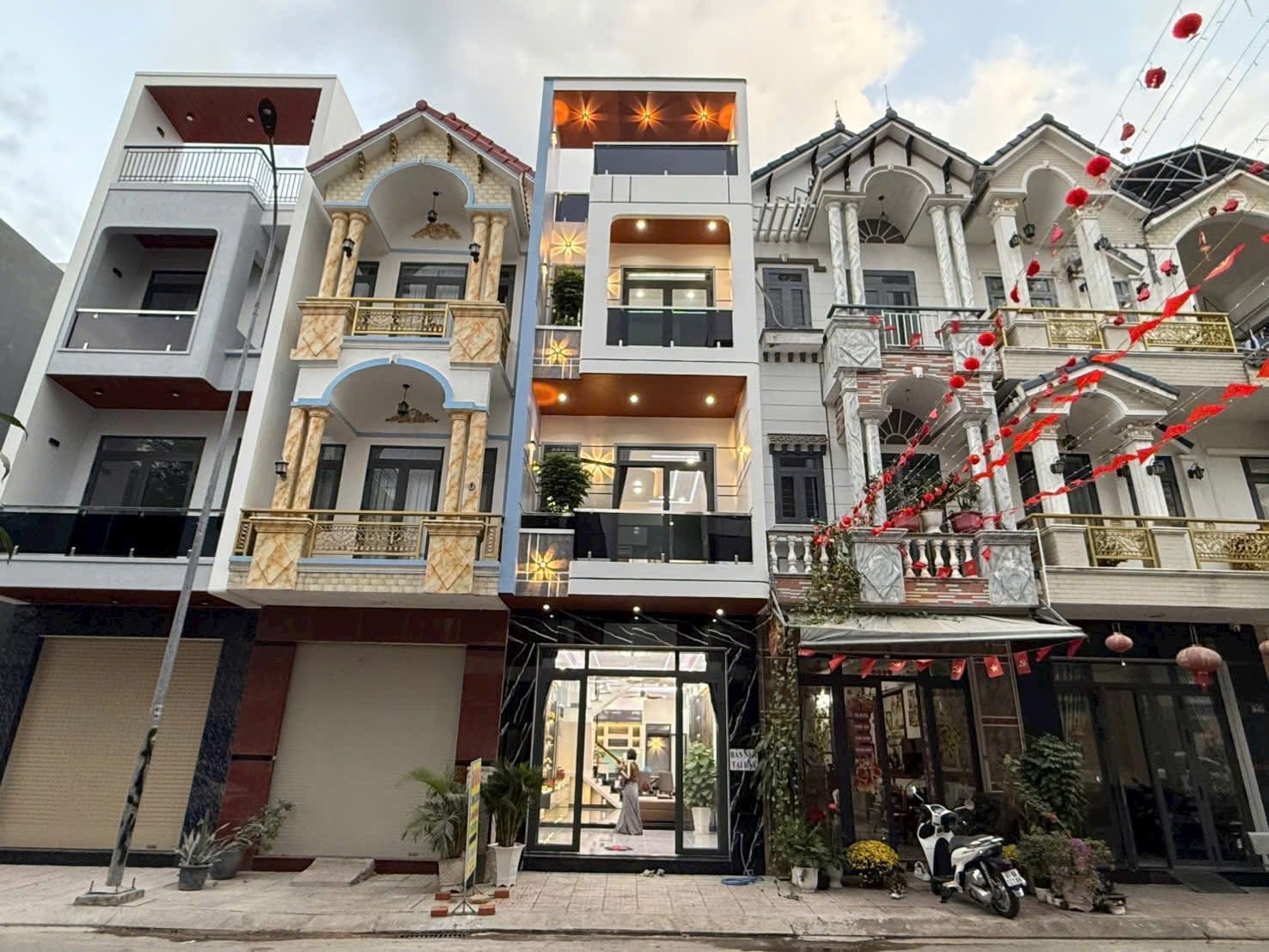 BÁN NHÀ AN PHÚ – 3 TẦNG + 1 TUM – FULL NỘI THẤT, Khu dân cư ổn định – nhà đẹp vào ở ngay